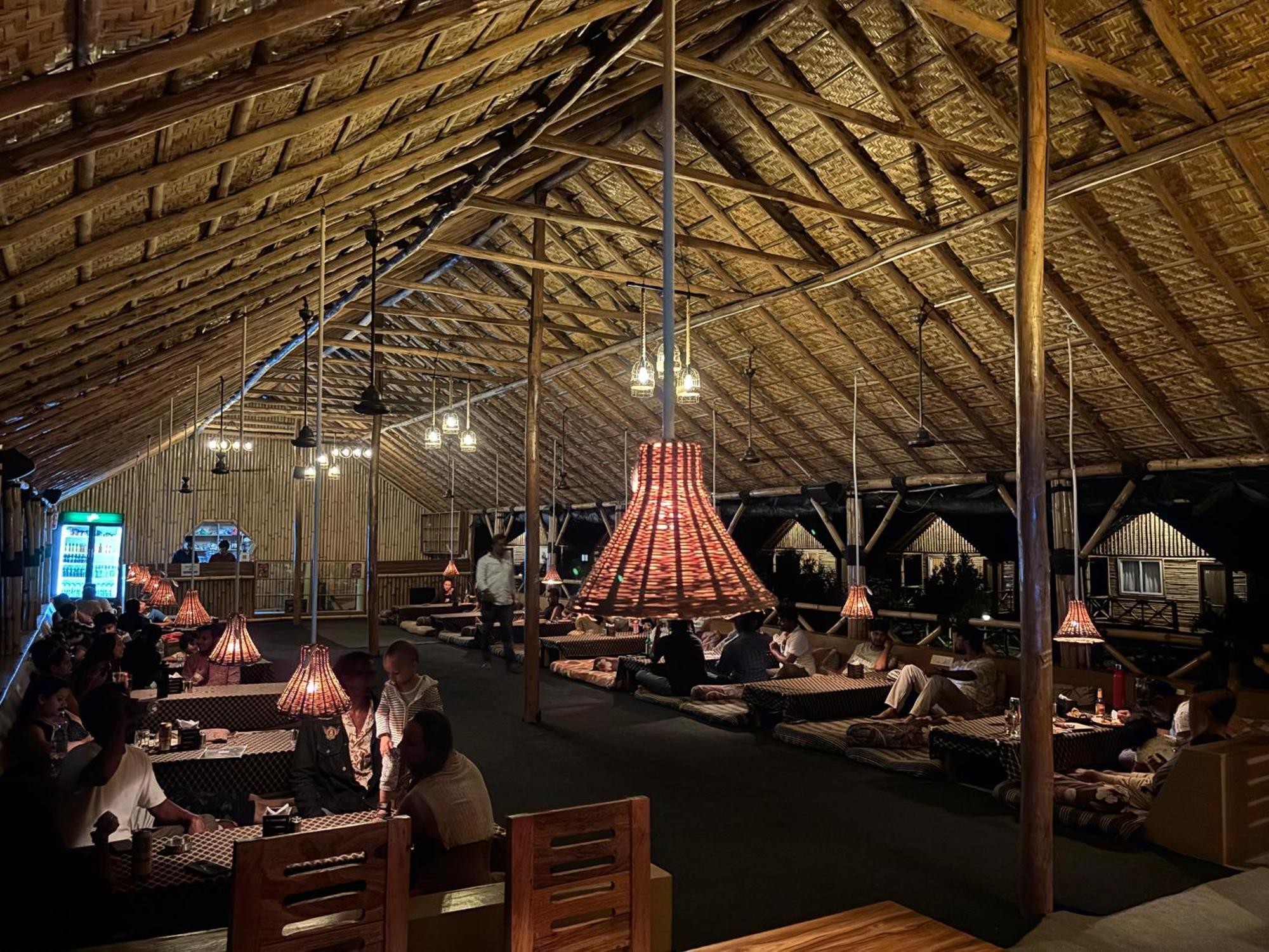 Mowgli'S Cafe Hampi & Guest House Екстериор снимка